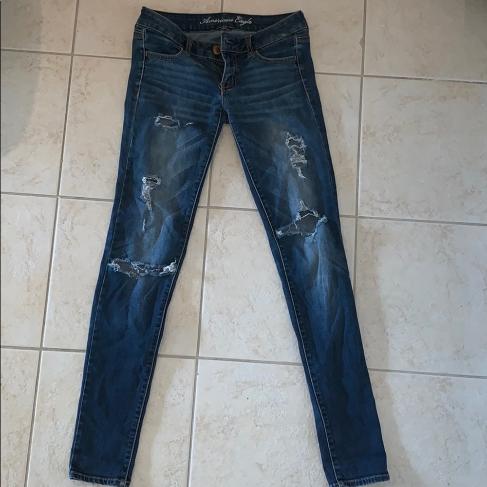 American Eagle Ripped Jeggings size 2